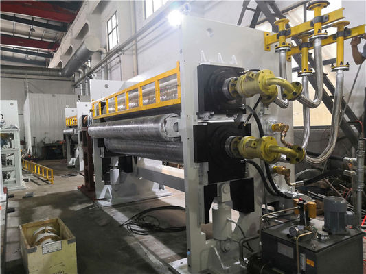 Mesin Emboss Kain 650m / Min Otomatis ISO9001